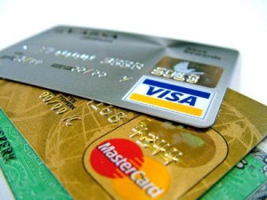 kreditnye karty plyusy i minusy 300x225 Кредитные карты: плюсы и минусы